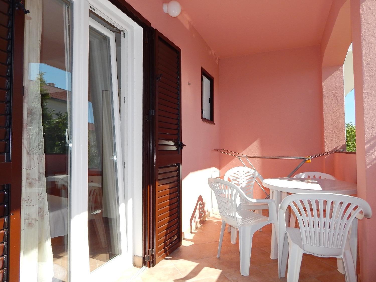 Apartments Luce - Family Friendly & Parking Pag Town Kültér fotó